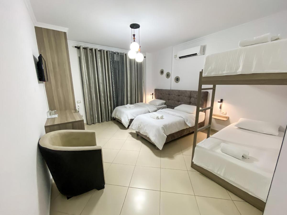 Hotel Abedini Sarandë Exterior foto