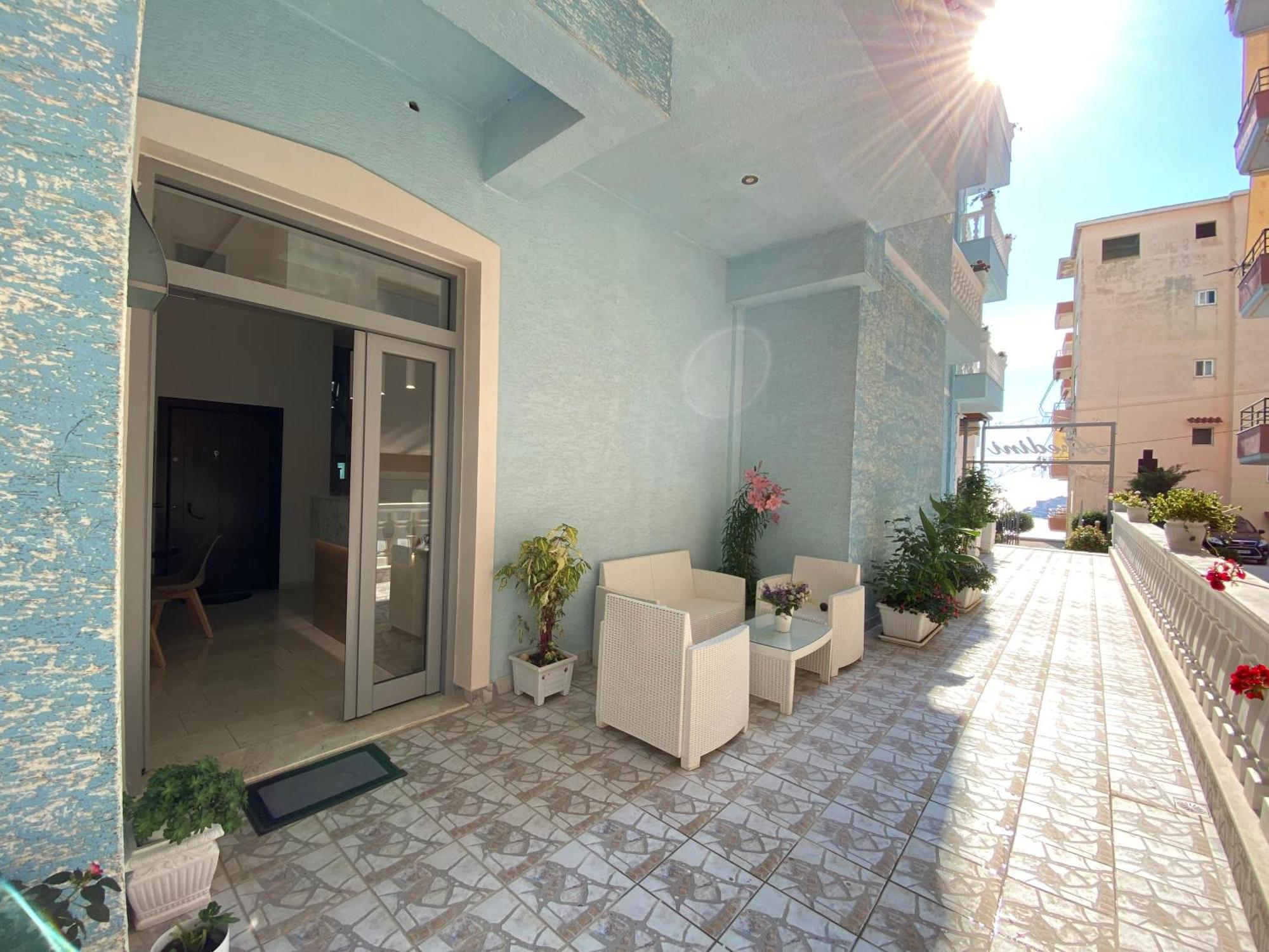 Hotel Abedini Sarandë Exterior foto