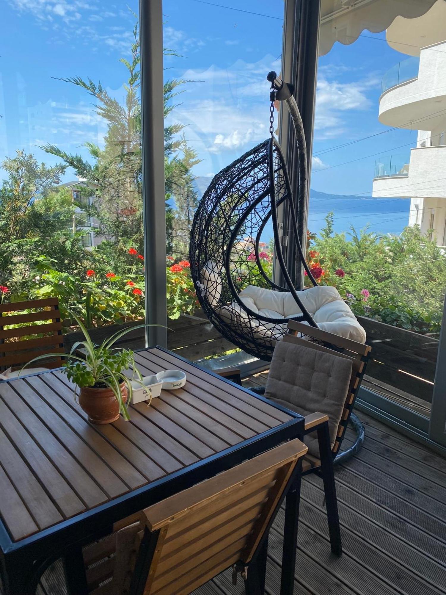 Hotel Abedini Sarandë Exterior foto