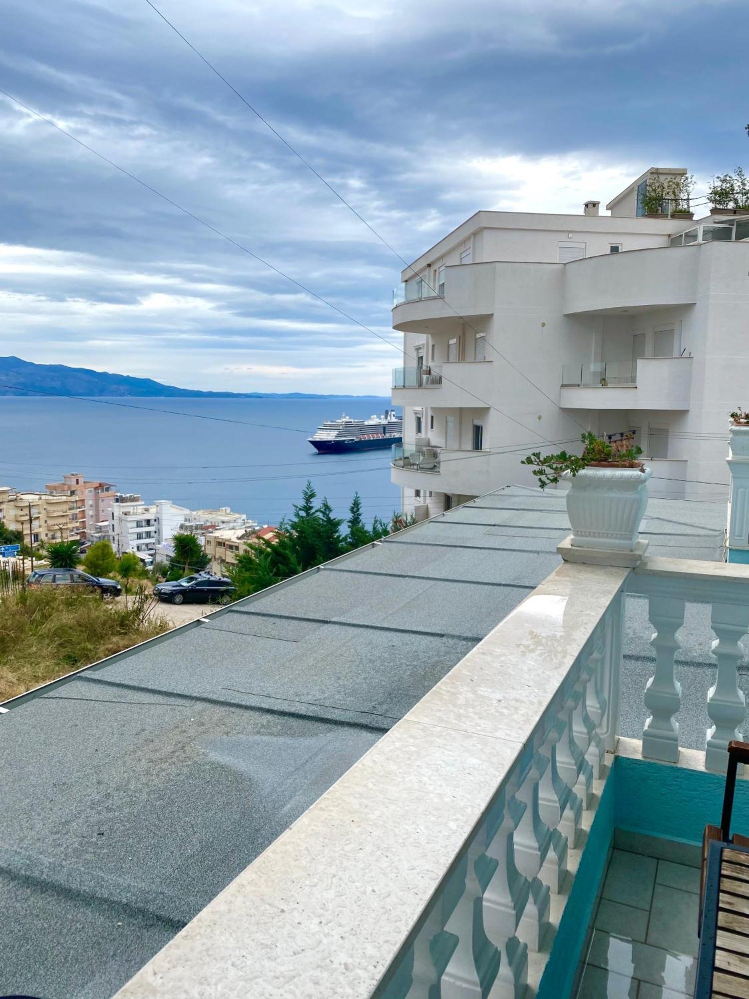 Hotel Abedini Sarandë Exterior foto